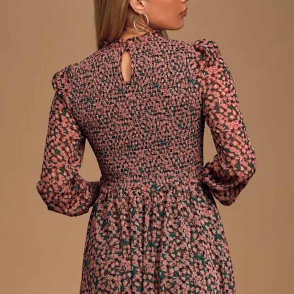 Lulu's NWT Floral Forever Green & Pink Smocked Skater Mini Dress, M - Picture 5 of 16